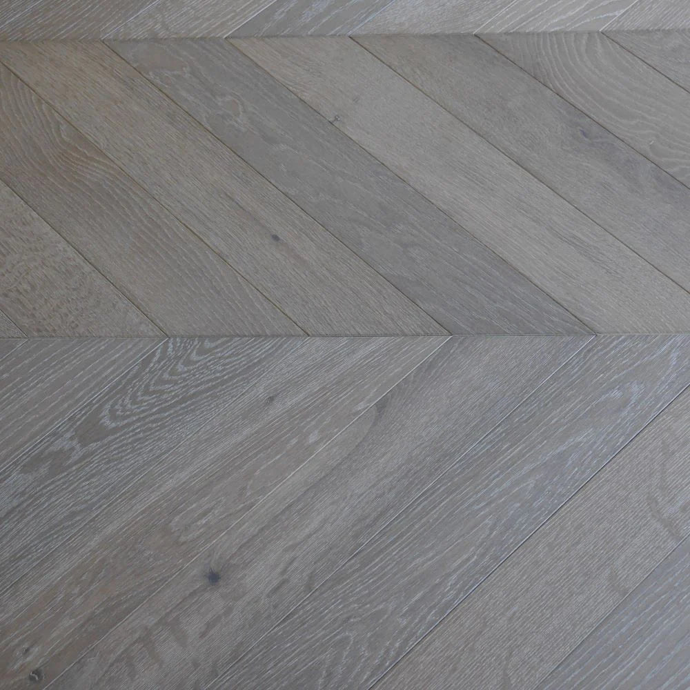 Cambridge Chevron Smoked Grey Oak Wood Flooring 14 x 90 x 510 (mm)